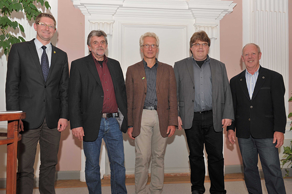  (von links): Marco Kelb (CDU), Reinhard Deitmar (SPD), Holger Barkhau (Bündnis 90/Die Grünen), Matthias Otte (FDP) und Horst Bergmann (UWG)